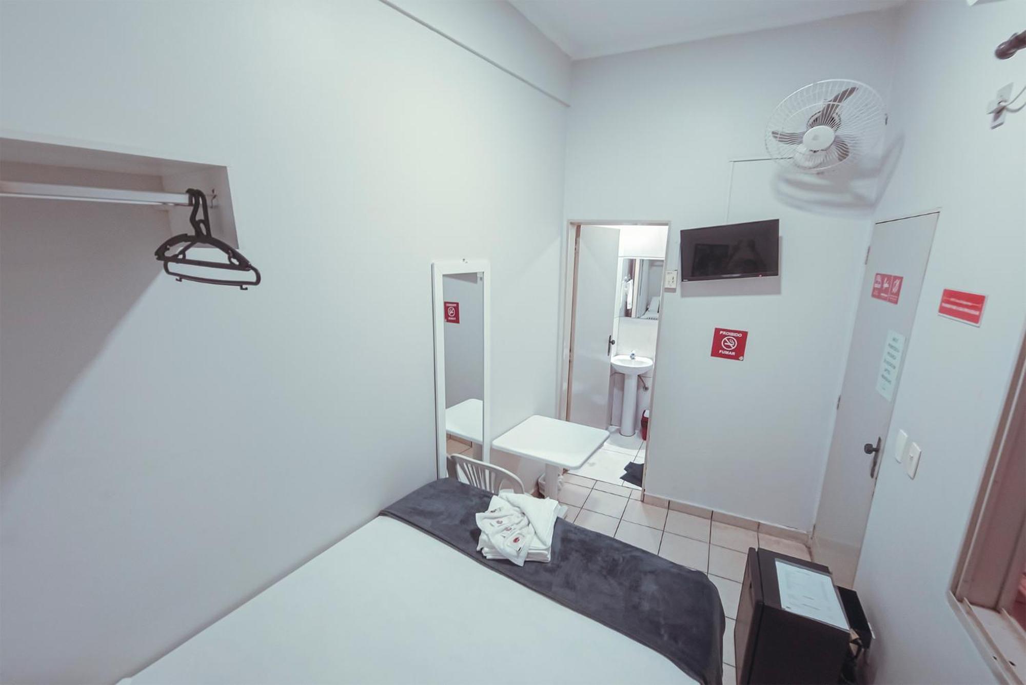 Hotel Apiacas Ribeirão Preto Eksteriør billede